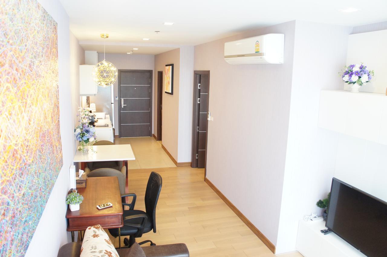 The Astra Chiang Mai Apartment ภายนอก รูปภาพ