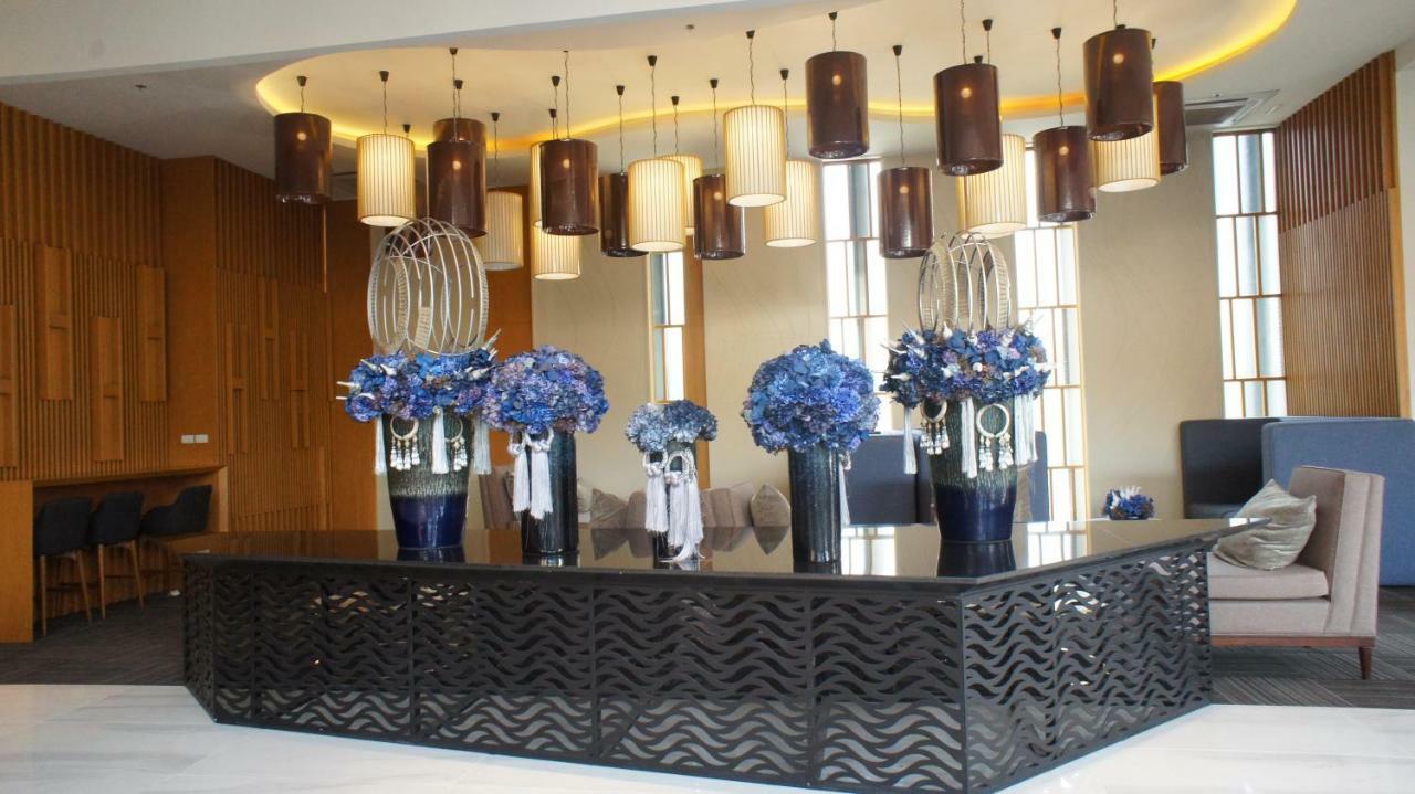 The Astra Chiang Mai Apartment ภายนอก รูปภาพ